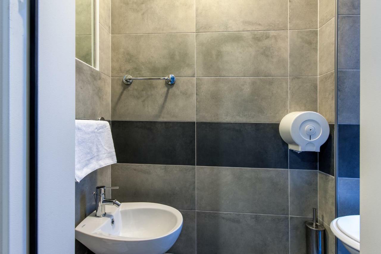 Alessandro A San Pietro Bed Pensionat 2*
